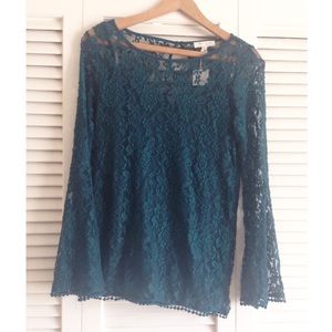 NWT beautiful teal lace bell sleeve top